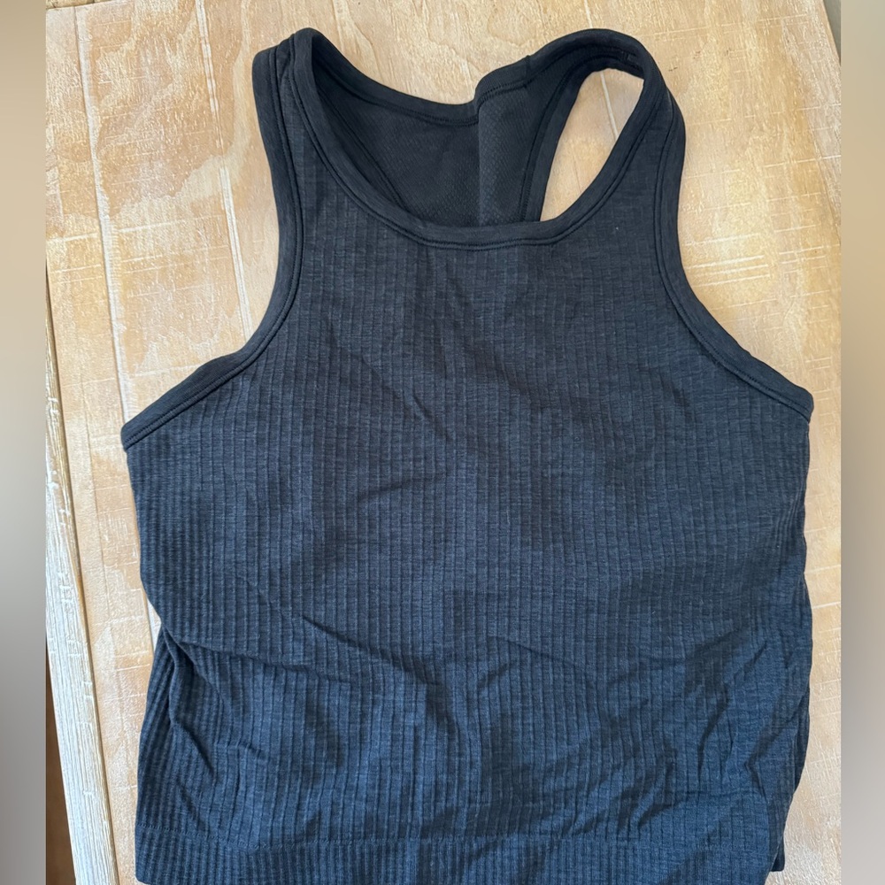 Lululemon Ebb to Street Tank Top, Size 6, Black